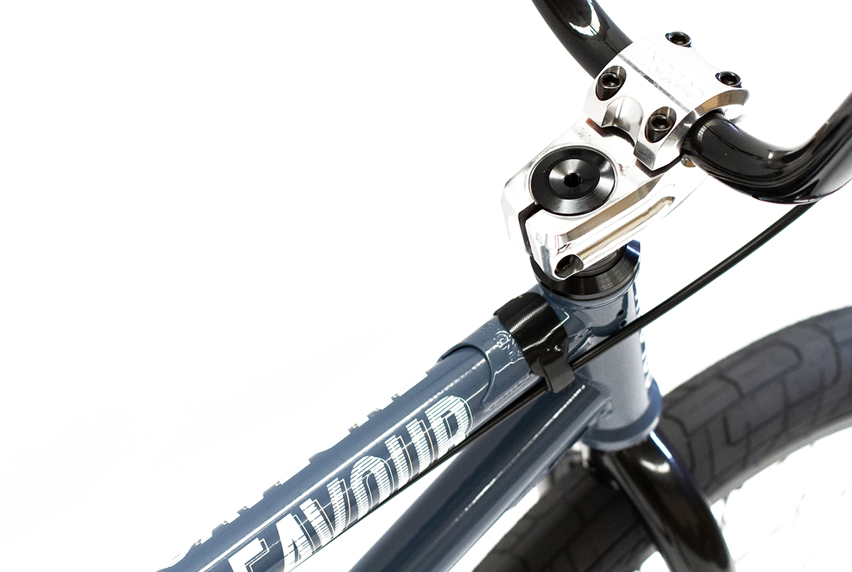 Colony Endeavour Complete BMX Bike Grey