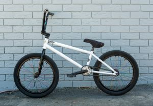 colony bmx m8 bike